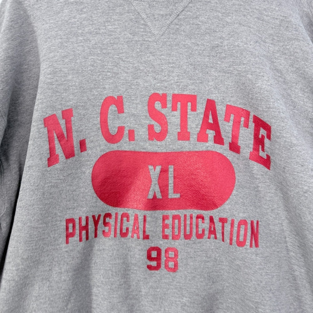 Vintage Russel Sweatshirt Mens XL Gray North Carolina State Fleece Pullover - Picture 2 of 8